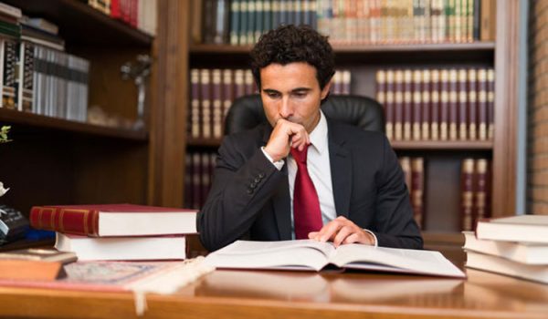 وکیل ملکی در مشهد